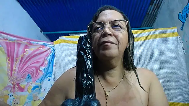 Snapshot of alina_maturehot chatting on June 30, 2026, 7:59 pm alina maturehot online show from June 30, 2026, 7:59 pm
