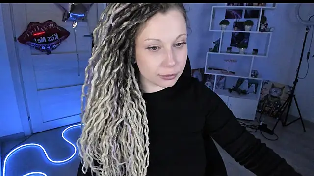 HoneySallyMoore online show from February 19, 2026, 3:02 am