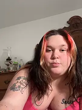 lilhead1400 online show from February 25, 2025, 10:07 pm