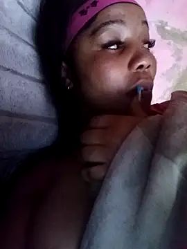 AfricanChinese online show from September 28, 2025, 2:33 pm