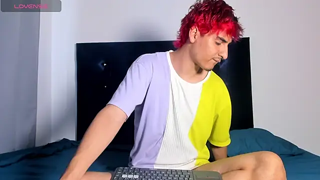 angel starxx online show from February 13, 2025, 9:49 pm