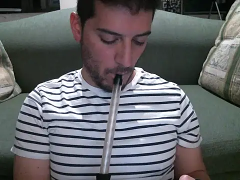 quitomanec online show from September 16, 2025, 5:30 am