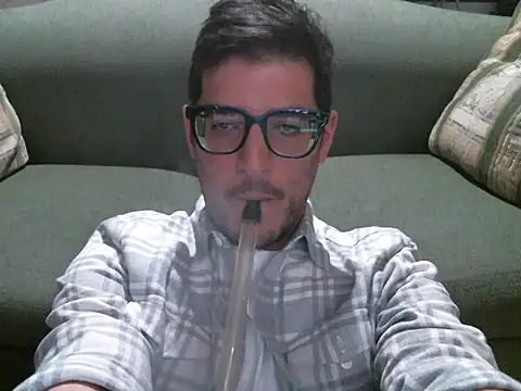 quitomanec online show from February 20, 2026, 4:42 am