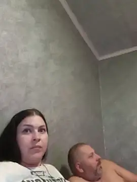 Greta Tamar online show from December 4, 2025, 5:43 pm