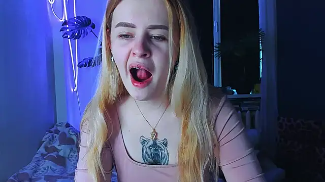 Alexa Pirs online show from March 19, 2025, 6:03 am