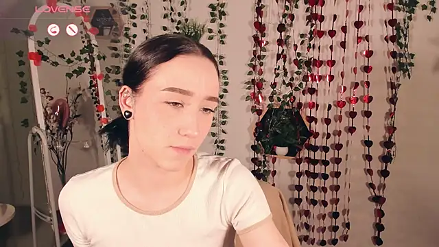 Snapshot of Smoke_of_soul_ chatting on March 1, 2025, 1:51 pm Smoke of soul  online show from March 1, 2025, 1:51 pm