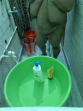 Lizza boudi online show from September 11, 2025, 4:23 am