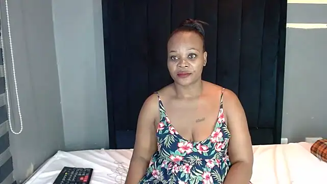 BigbootyliciousXXX online show from November 21, 2025, 4:16 pm