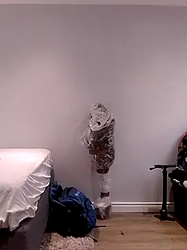 Asanda69 online show from February 12, 2025, 11:18 am