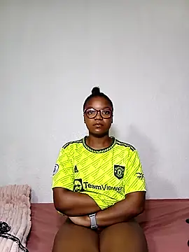 Snapshot of Kylie6lack chatting on February 14, 2025, 1:56 am Kylie6lack online show from February 14, 2025, 1:56 am