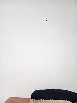 Snapshot of Kylie6lack chatting on October 12, 2025, 8:19 pm Kylie6lack online show from October 12, 2025, 8:19 pm