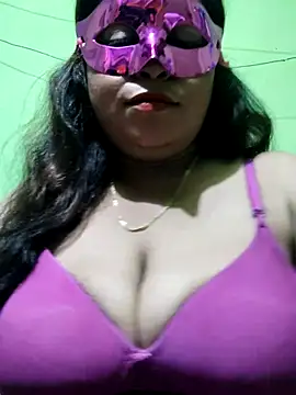 rani130 online show from February 28, 2025, 4:53 pm