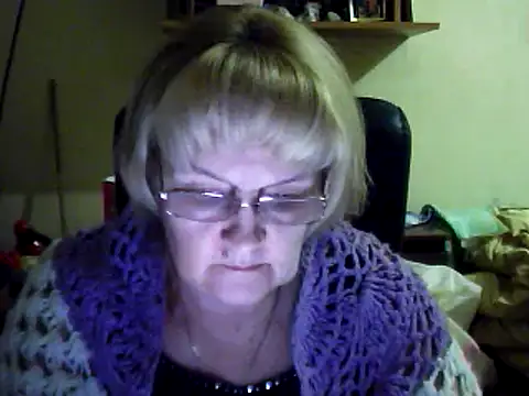 Snapshot of Violet5364 chatting on February 16, 2025, 5:15 pm Violet5364 online show from February 16, 2025, 5:15 pm