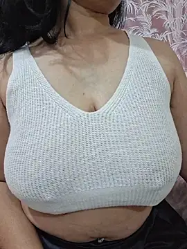 Jassi Does online show from April 3, 2026, 5:22 pm