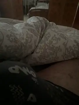 Sex-10-10 online show from February 19, 2025, 1:50 pm