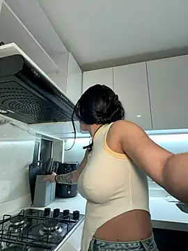 alejandra jonees online show from January 10, 2026, 2:35 am