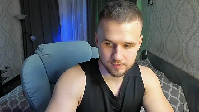 Snapshot of Vladik_b chatting on February 25, 2025, 5:47 pm Vladik b online show from February 25, 2025, 5:47 pm