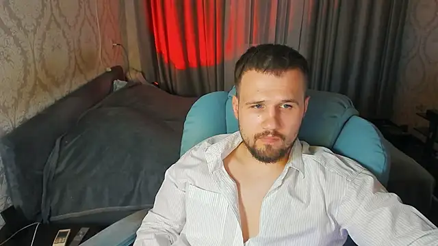 Snapshot of Vladik_b chatting on May 22, 2026, 6:57 pm Vladik b online show from May 22, 2026, 6:57 pm