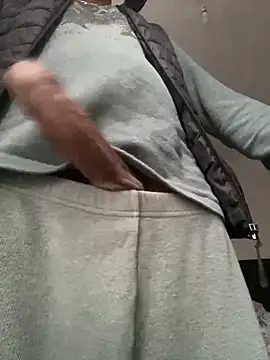 Fuckboy2535 online show from February 21, 2025, 4:05 pm