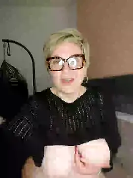 Pumabionda online show from February 25, 2025, 9:35 pm