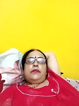 Kiyara8 online show from September 30, 2025, 7:02 am