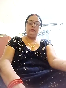 Kiyara8 online show from October 1, 2025, 9:15 am