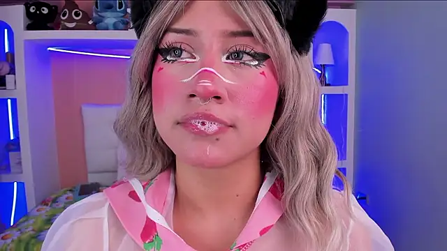 miss   megan online show from February 13, 2026, 2:07 am