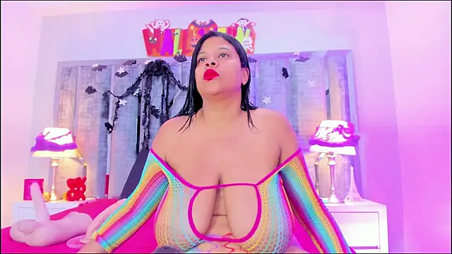 Snapshot of Ciara_Benet chatting on October 24, 2025, 8:44 am Ciara Benet online show from October 24, 2025, 8:44 am