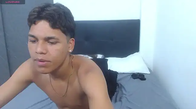 David Gil19 online show from February 26, 2025, 9:10 am