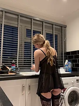 Snapshot of skyemorgan01 chatting on February 7, 2026, 5:38 pm skyemorgan01 online show from February 7, 2026, 5:38 pm