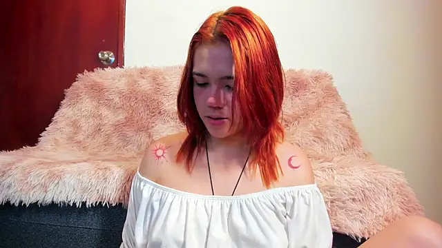 Snapshot of Melon-000 chatting on February 7, 2026, 9:18 pm Melon-000 online show from February 7, 2026, 9:18 pm