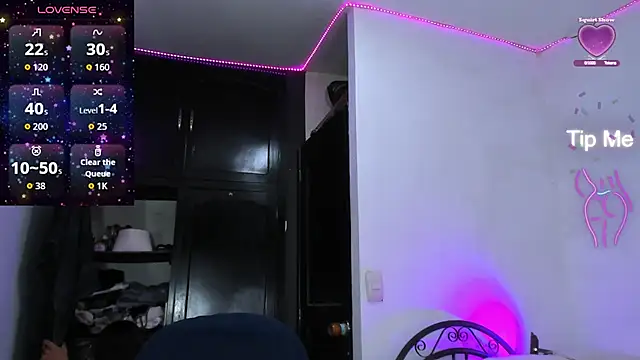 Dollcatalina online show from April 27, 2026, 3:48 am