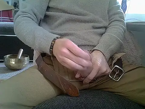 Snapshot of createur34 chatting on February 9, 2026, 11:14 am createur34 online show from February 9, 2026, 11:14 am