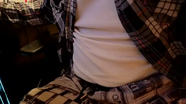 strongdude212 online show from October 25, 2025, 7:16 am