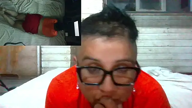 erinadarling79 online show from November 23, 2025, 3:17 am