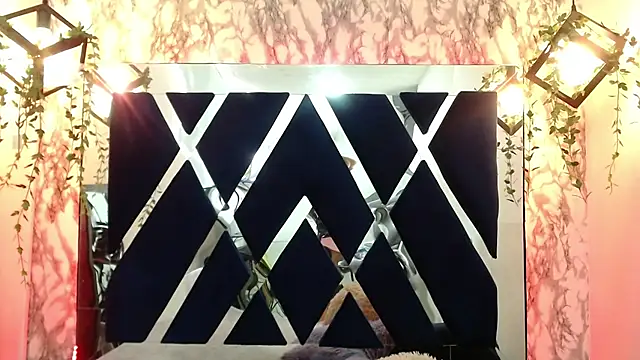 Snapshot of charlotte_bluee chatting on September 19, 2025, 6:52 pm charlotte bluee online show from September 19, 2025, 6:52 pm