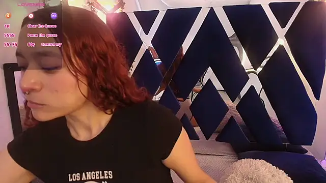 Snapshot of charlotte_bluee chatting on September 20, 2025, 12:06 pm charlotte bluee online show from September 20, 2025, 12:06 pm