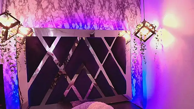 Snapshot of charlotte_bluee chatting on November 3, 2025, 12:17 pm charlotte bluee online show from November 3, 2025, 12:17 pm