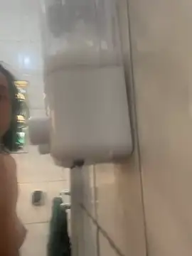 Snapshot of crysmilk chatting on March 18, 2025, 8:15 pm crysmilk online show from March 18, 2025, 8:15 pm