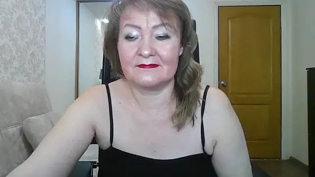Victoria secrets  online show from March 2, 2025, 11:50 am