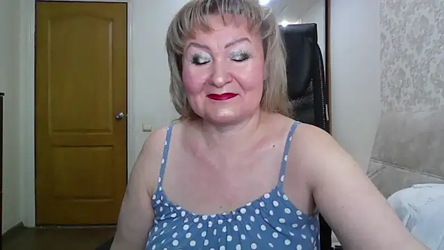 Snapshot of Victoria_secrets_ chatting on January 18, 2026, 6:28 am Victoria secrets online show from January 18, 2026, 6:28 am