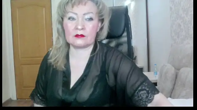 Victoria secrets  online show from April 15, 2026, 4:30 am