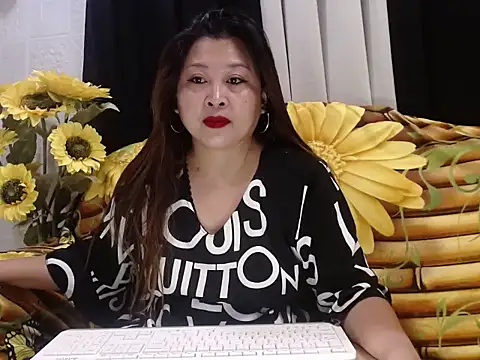 UrSweetClassyPinay online show from June 6, 2026, 6:23 pm