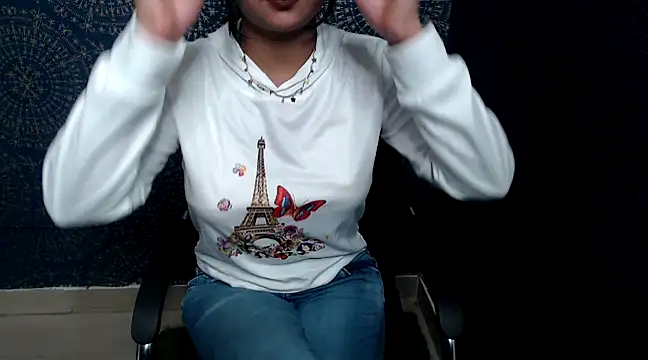 megancatluna online show from March 22, 2025, 4:35 am