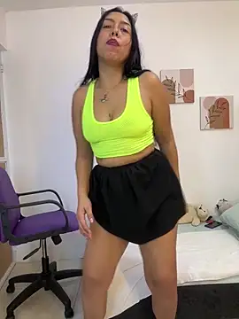 Snapshot of Katty_Sexyyy chatting on February 13, 2025, 6:05 pm Katty Sexyyy online show from February 13, 2025, 6:05 pm