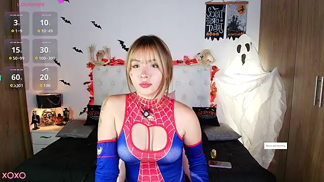 Julieta priv online show from October 6, 2025, 2:25 pm