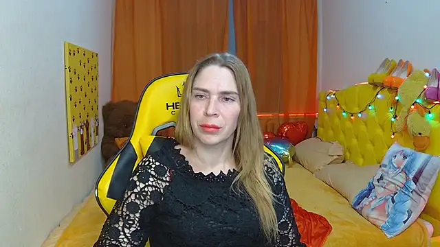 TessaDaybreak online show from March 1, 2025, 10:55 am