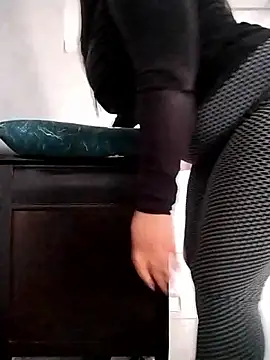 Dalou3a-69 online show from February 5, 2026, 12:10 pm