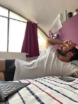 morfeoX online show from March 5, 2025, 1:50 pm