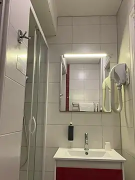 morfeoX online show from March 22, 2025, 9:45 am